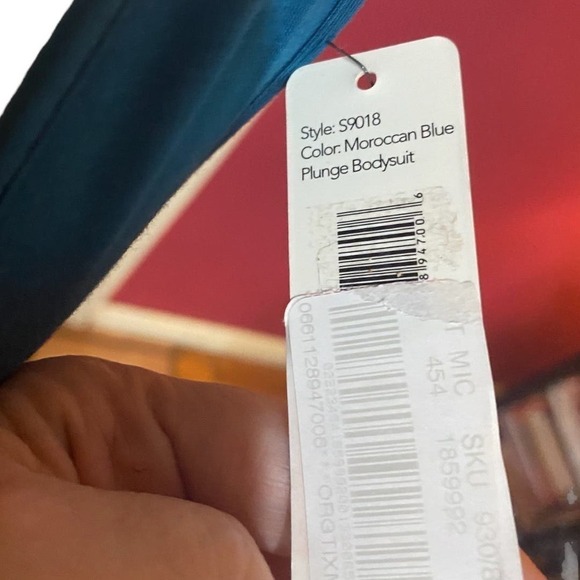 Sam Edelman Moroccan Blue Plunge Strappy Bodysuit Size S fits like XS - Picture 7 of 9